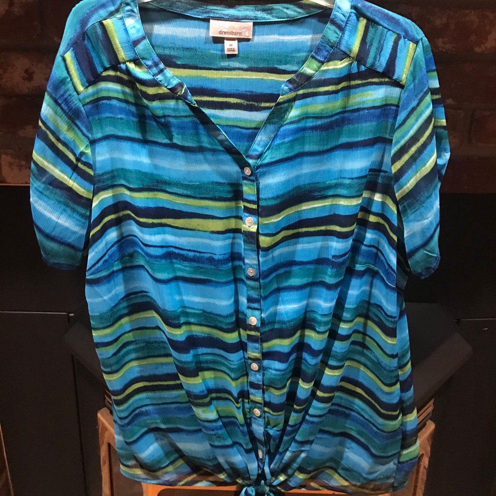 100% polyester button-up blouse.